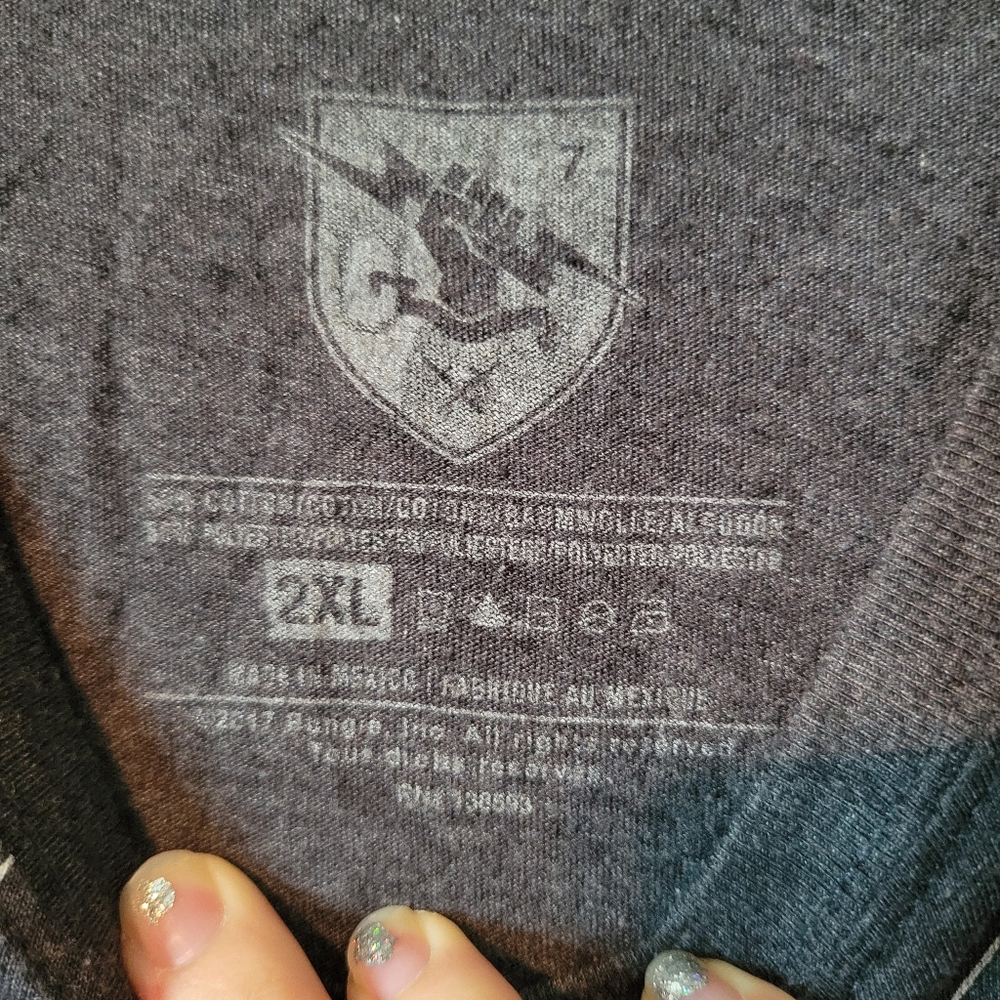 Destiny2 Design Collectible Gamer T-Shirt - Picture 4 of 7